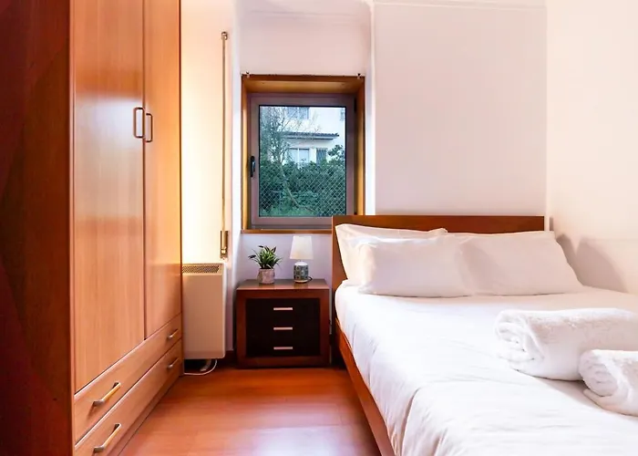 Portugal Active Encosta House 게스트하우스 비아나도카스텔로