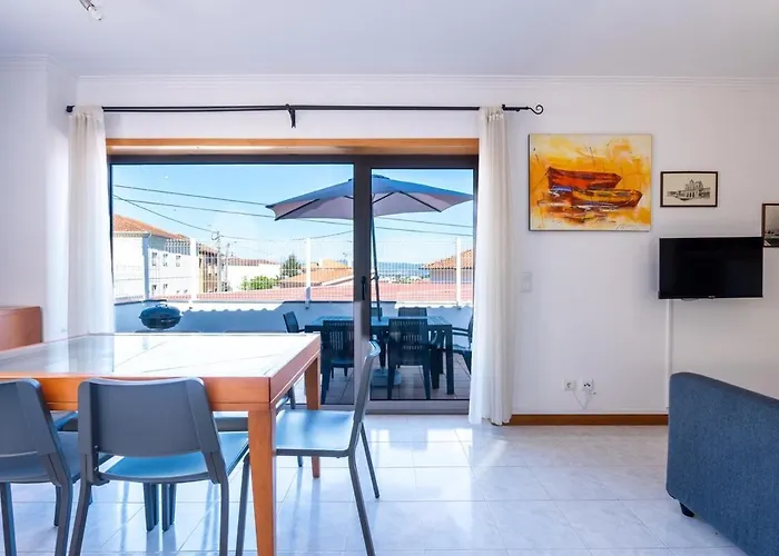 Portugal Active Encosta House 게스트하우스