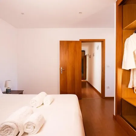 Portugal Active Encosta House