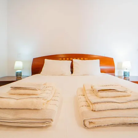 Encosta House -